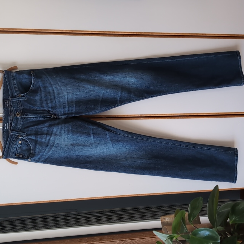 NWOT AG Adriano Goldschmied The Ives Modern Athletic Jeans 28x34